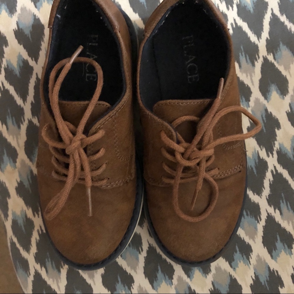 Boys Sz 12 Shoes - The Children’s Place
